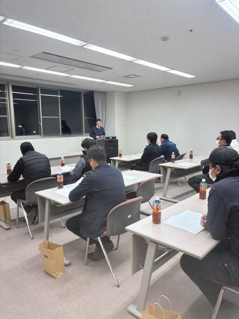 安全協力会「第39回冬季安全大会」を西尾市ホワイトウェイブにて実施しました。